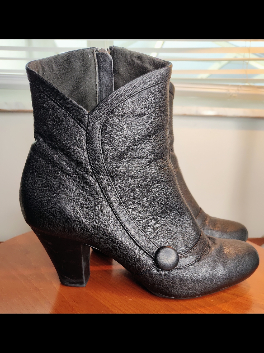 Clarks Black Leather Button-Trim Ankle Boots